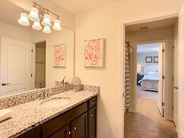 Bengal Getaway by Florida Spirit