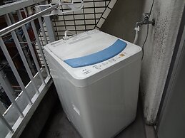 Guest House Zen Hakata Ohori Park 1