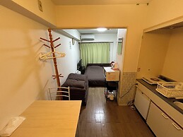 Guest House Zen Hakata Ohori Park 1