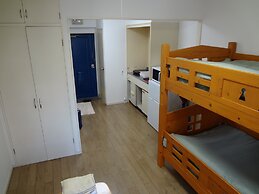 Guest House Zen Hakata Ohori Park 1