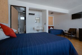 Hotel Zacatecas Courts