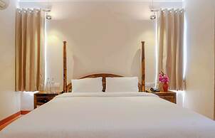 R41- A Boutique Hotel