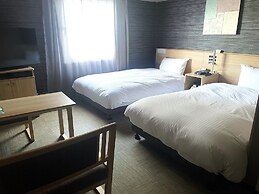 Hotel Route Inn Sakurai Ekimae