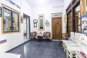 Penginapan Pugeran - Hostel