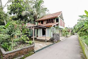 Omah Kemiri 4 Yogyakarta