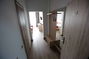 IQ Planet Hotel