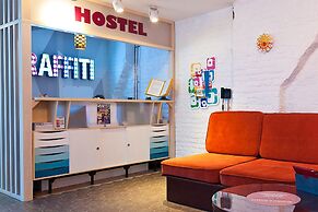 Hostel Friends Graffiti