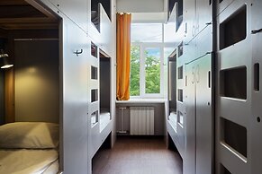 Hostel Friends Graffiti