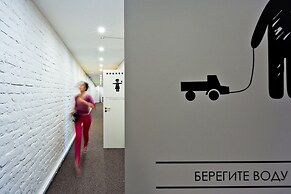 Hostel Friends Graffiti