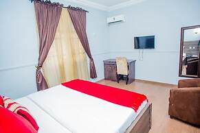 Arriva Suites