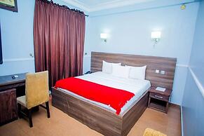 Arriva Suites
