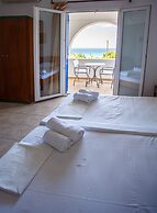 Villa Maniati Studios