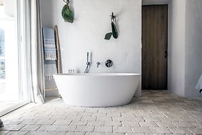 Torre Vella – Fontenille Collection