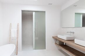 Torre Vella – Fontenille Collection