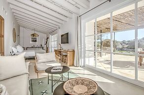 Torre Vella – Fontenille Collection