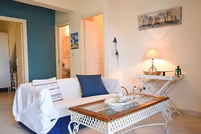 Areos Galaxy Apartments With Beach View