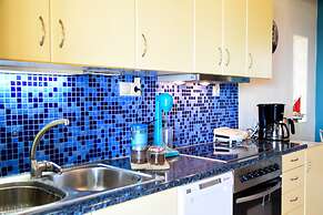 Areos Galaxy Apartments With Beach View