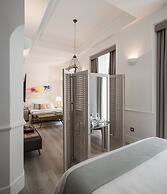 Puerta Catedral Holiday Suites