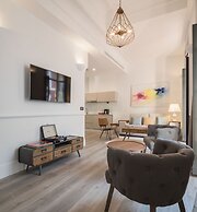 Puerta Catedral Holiday Suites