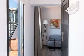 Puerta Catedral Holiday Suites
