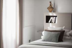 Puerta Catedral Holiday Suites