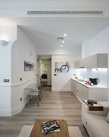 Puerta Catedral Holiday Suites