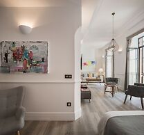 Puerta Catedral Holiday Suites