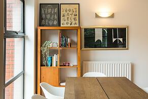 Broadband 2BD City Flat Farringdon Expedia