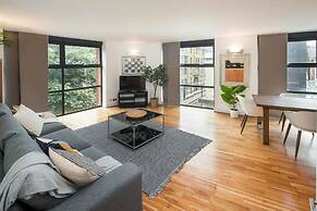 Broadband 2BD City Flat Farringdon Expedia