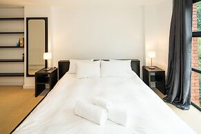 Broadband 2BD City Flat Farringdon Expedia