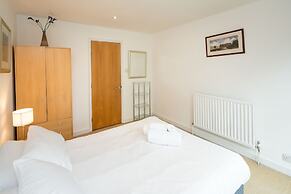 Broadband 2BD City Flat Farringdon Expedia