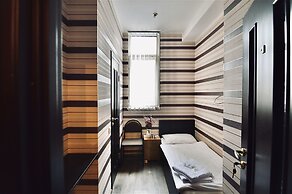 UNO Apart Hotel