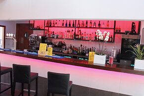 Villa 3 Caparica, Lisbon GAY Beach Hotel