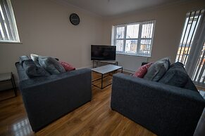 The Coach House by Riis Property