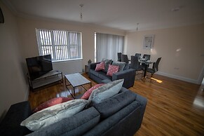 The Coach House by Riis Property