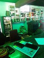 Freetown Bar And Restaurant