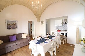 Glenda Historic House in Otranto