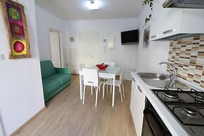 Luisa Holiday House With Air Conditioning And Balcony