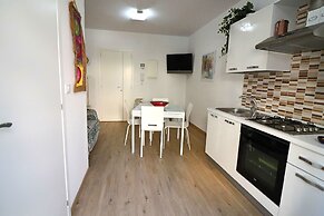Luisa Holiday House With Air Conditioning And Balcony