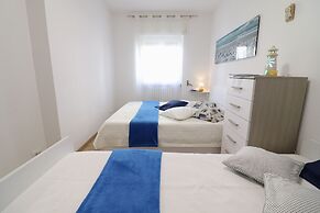 Luisa Holiday House With Air Conditioning And Balcony