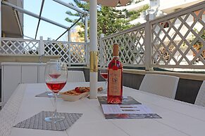 Luisa Holiday House With Air Conditioning And Balcony