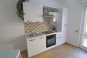 Luisa Holiday House With Air Conditioning And Balcony