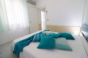 Holiday Apartment With Air Conditioning And Panoramic Sea View Pets Al
