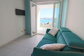 Holiday Apartment With Air Conditioning And Panoramic Sea View Pets Al