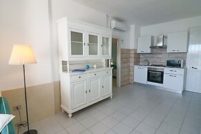 Holiday Apartment With Air Conditioning And Panoramic Sea View Pets Al