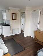 2 Bedroom Chalet Near the Beach