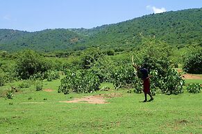 Olonyori Maasai House