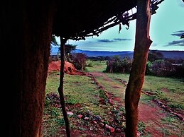 Olonyori Maasai House