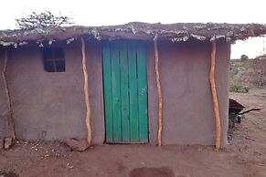 Olonyori Maasai House