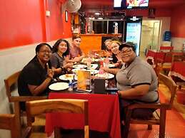 East & West Dormitory And Guesthouse